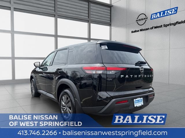 2023 Nissan Pathfinder S