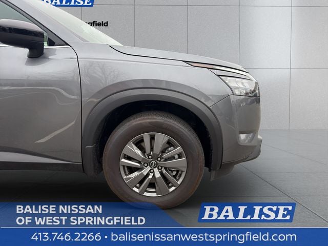 2025 Nissan Pathfinder S