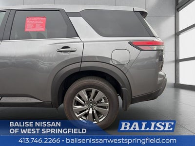 2025 Nissan Pathfinder S