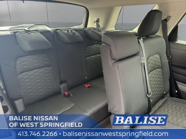 2025 Nissan Pathfinder S