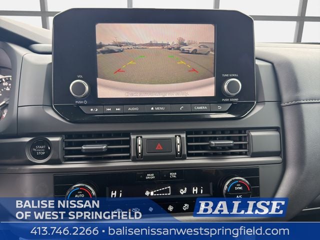 2025 Nissan Pathfinder S