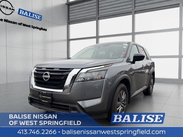 2025 Nissan Pathfinder S