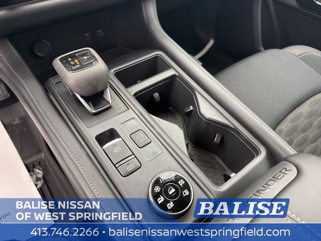 2025 Nissan Pathfinder S