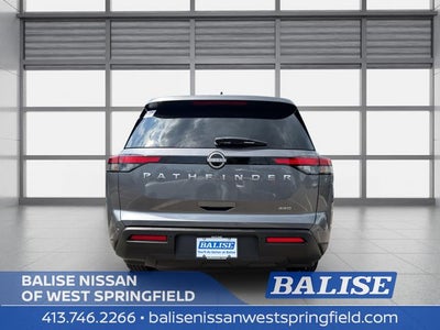 2025 Nissan Pathfinder SV