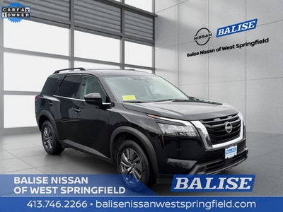 2024 Nissan Pathfinder SV