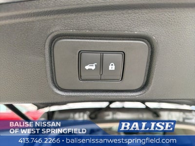 2025 Nissan Pathfinder SV