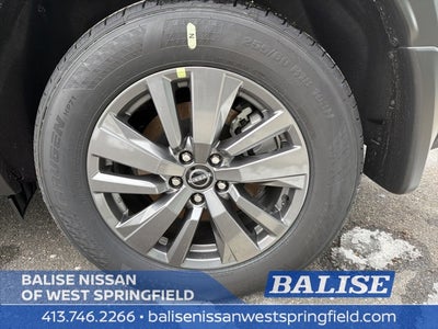 2025 Nissan Pathfinder SV