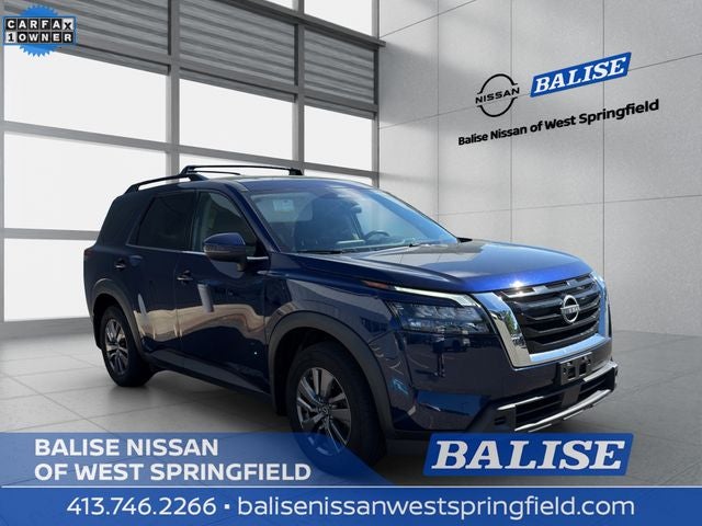 2023 Nissan Pathfinder SV