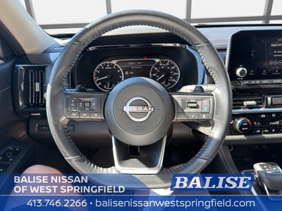 2023 Nissan Pathfinder SV