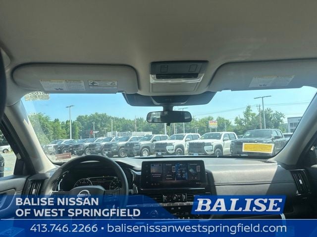 2026 Nissan Pathfinder SV