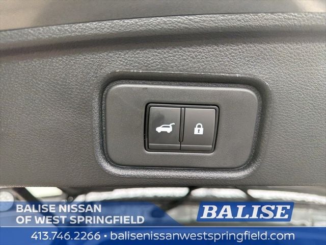 2026 Nissan Pathfinder SV