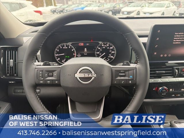 2026 Nissan Pathfinder SV