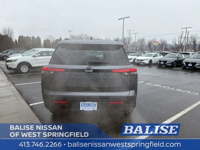 2026 Nissan Pathfinder SV