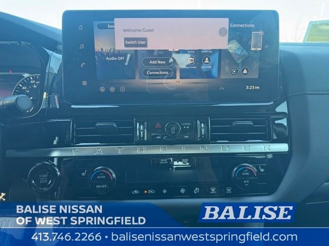 2026 Nissan Pathfinder SV