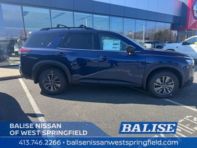 2026 Nissan Pathfinder SV