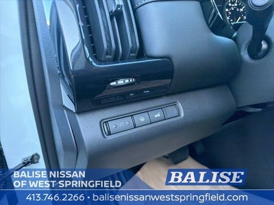 2026 Nissan Pathfinder SV