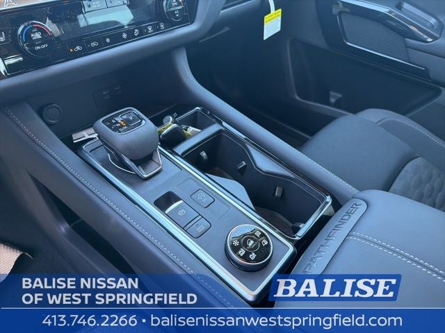 2026 Nissan Pathfinder SV