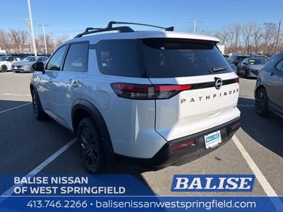 2026 Nissan Pathfinder SV