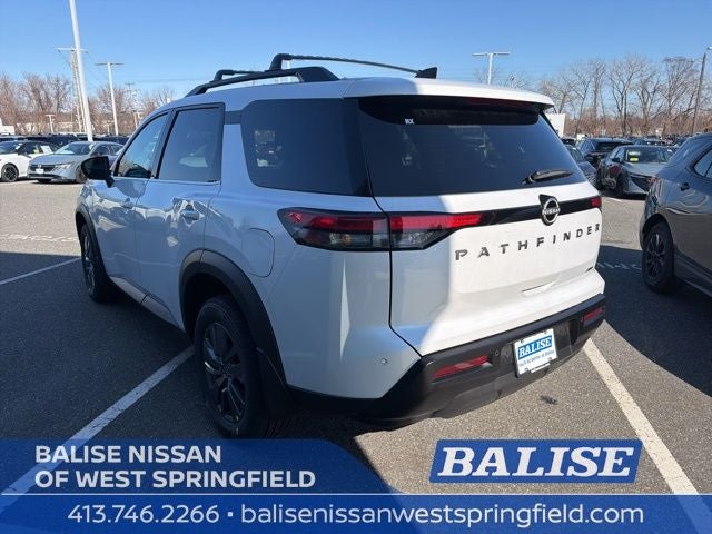 2026 Nissan Pathfinder SV