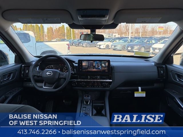 2026 Nissan Pathfinder SV