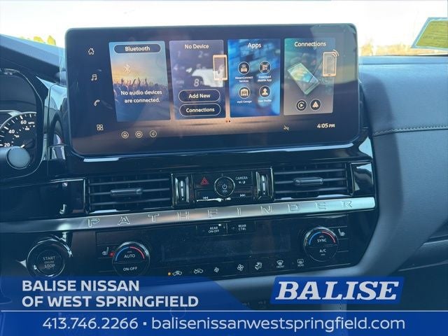 2026 Nissan Pathfinder SV