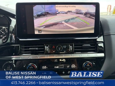 2026 Nissan Pathfinder SV