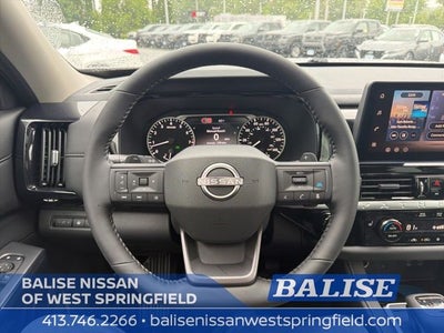 2026 Nissan Pathfinder SV
