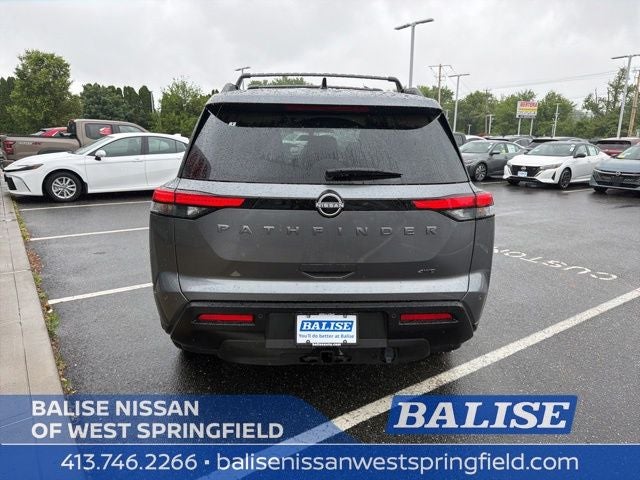 2026 Nissan Pathfinder SV