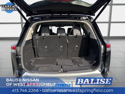 2025 Nissan Pathfinder SL