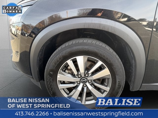 2025 Nissan Pathfinder SL