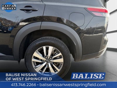2025 Nissan Pathfinder SL