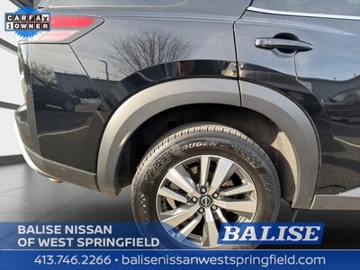 2025 Nissan Pathfinder SL