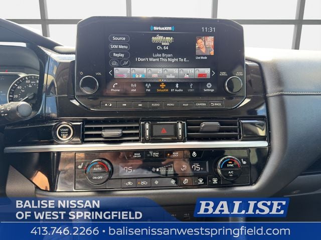 2023 Nissan Pathfinder SL