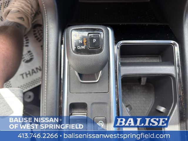 2023 Nissan Pathfinder SL