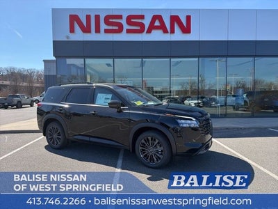 2026 Nissan Pathfinder SL