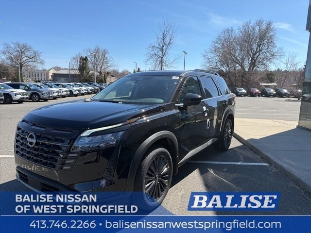 2026 Nissan Pathfinder SL