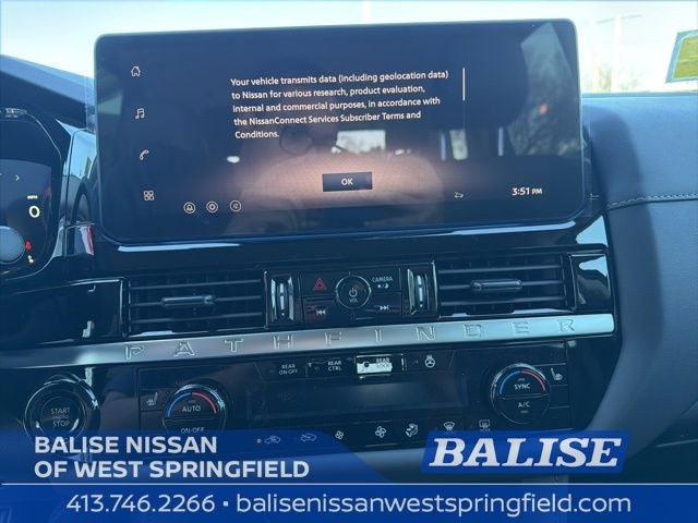 2026 Nissan Pathfinder SL