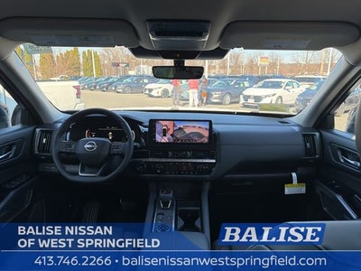 2026 Nissan Pathfinder SL