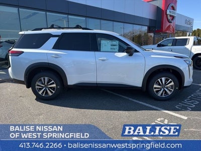 2026 Nissan Pathfinder SL