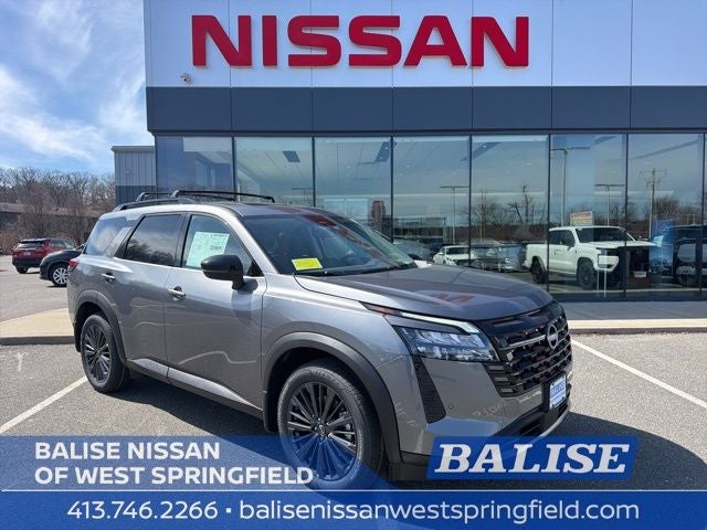 2026 Nissan Pathfinder SL