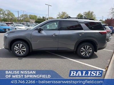 2026 Nissan Pathfinder SL