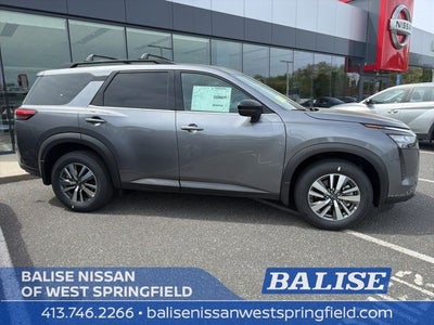 2026 Nissan Pathfinder SL