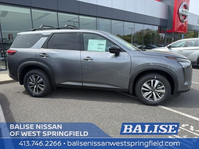 2026 Nissan Pathfinder SL