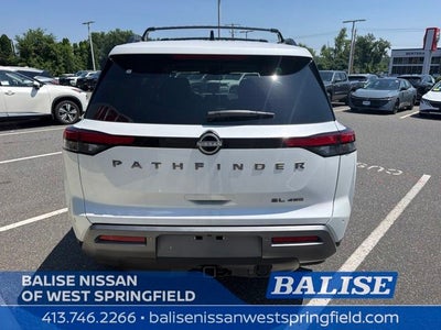 2026 Nissan Pathfinder SL
