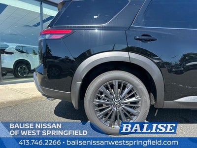 2026 Nissan Pathfinder SL