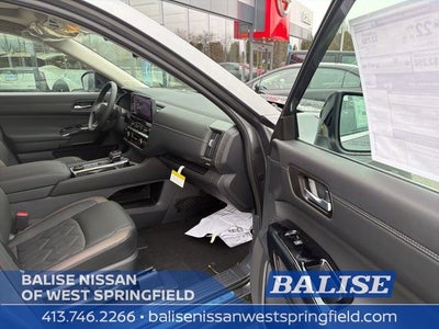 2026 Nissan Pathfinder Platinum