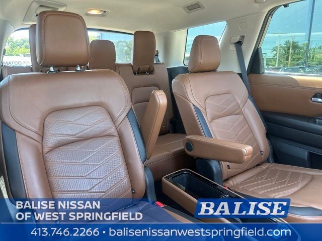 2022 Nissan Pathfinder Platinum 2nd Row Captain