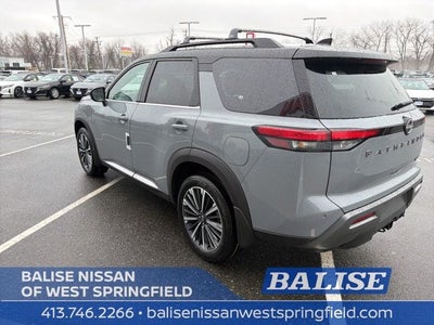 2026 Nissan Pathfinder Platinum