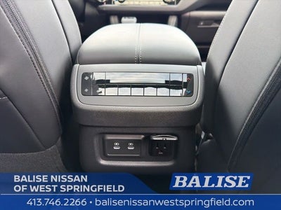 2026 Nissan Pathfinder Platinum