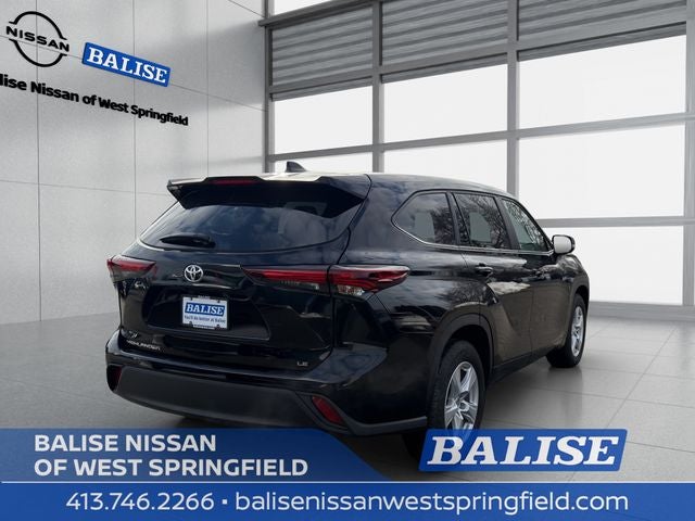 2024 Toyota Highlander LE